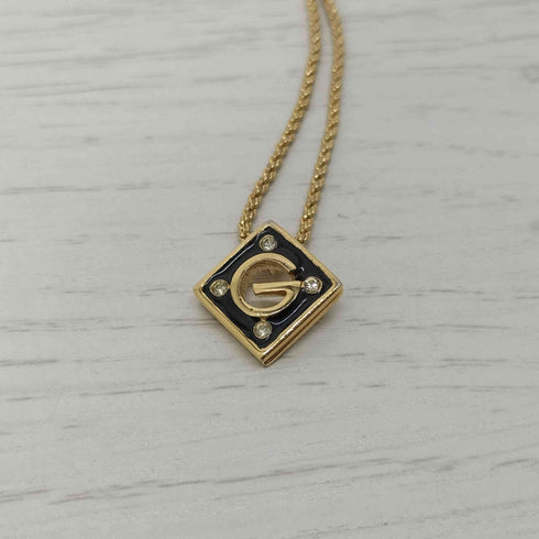 ジバンシィ GIVENCHY スクエアロゴネックレス レディース