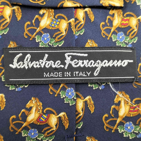 サルヴァトーレフェラガモ Salvatore Ferragamo 馬総柄 シルクネクタイ メンズ