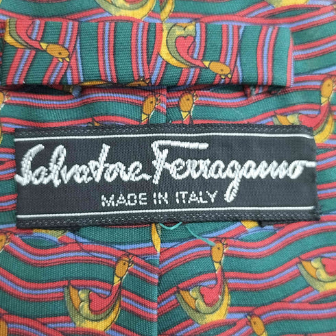 サルヴァトーレフェラガモ Salvatore Ferragamo カモ総柄 シルクネクタイ メンズ