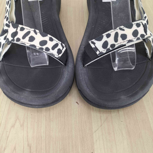 テバ Teva ハリケーン ストラップサンダル レディース 23