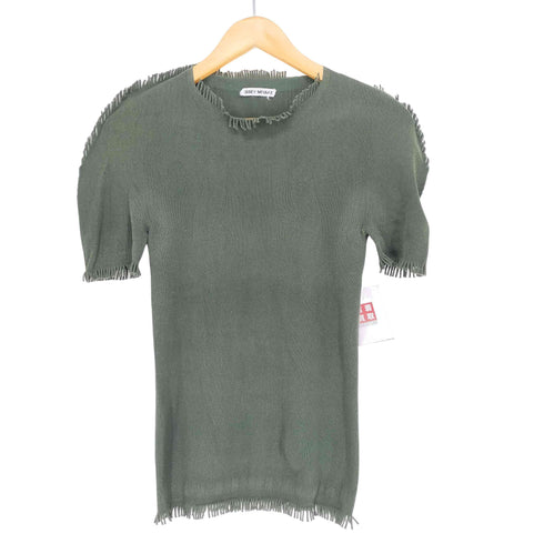 イッセイミヤケ ISSEY MIYAKE フリルデザインカットソー レディース