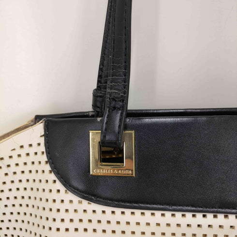 チャールズアンドキース CHARLES&KEITH パンチングレザー メッシュ トートバッグ レディース