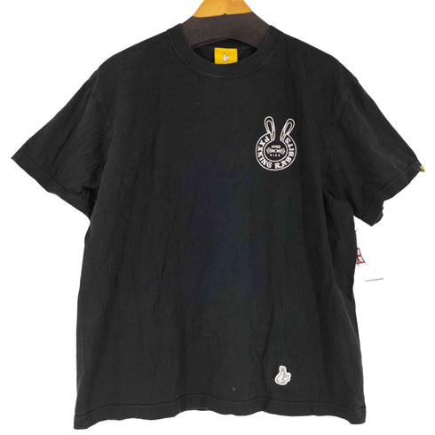 エフアールツー FR2 Embroidery Logo within Face Outline T-shirt メンズ JPN:M