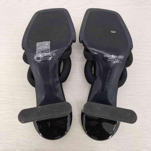 チャールズアンドキース CHARLES&KEITH Toni トニー ノットパッフィーストラップミュール - ブラックテクスチャード レディース JPN:23.5