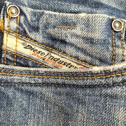 ディーゼル DIESEL THANAZ ダメージ加工デニムパンツ メンズ W28L30