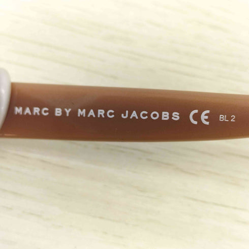 マークバイマークジェイコブス Marc by Marc Jacobs ハートチャーム付き ウェリントン サングラス レディース 57□15 140