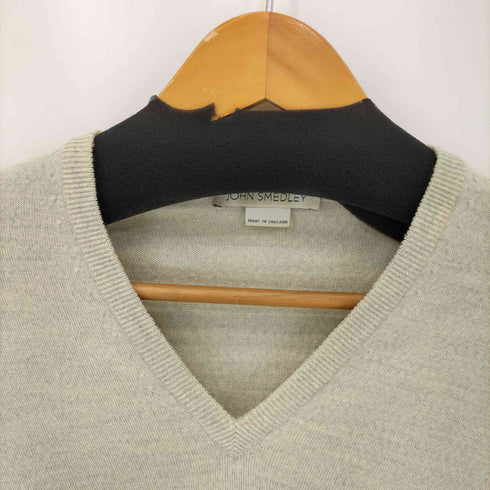 ジョンスメドレー JOHN SMEDLEY EXTRAFINE MERINO WOOL Vネックニット メンズ import:S