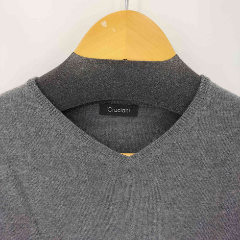クルチアーニ Cruciani MADE IN ITALY ウールVネックニット メンズ EUR:44