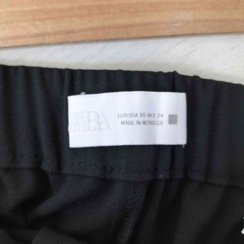 ザラ ZARA CARROT FIT PLEATED ANKLE-GRAZER TROUSERS クロップドパンツ レディース import:XS