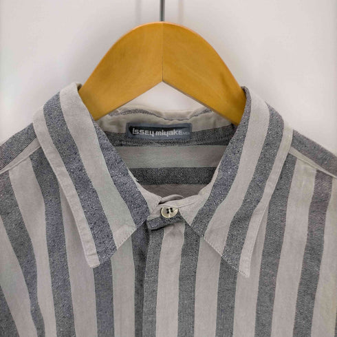 イッセイミヤケメン ISSEY MIYAKE MEN 筆タグ ストライプ比翼シャツ メンズ JPN:M