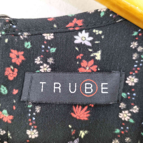 TRUBE 花柄ギャザーワンピース レディース