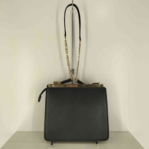 チャールズアンドキース CHARLES&KEITH ロゴプレート チェーン ショルダーバッグ レディース