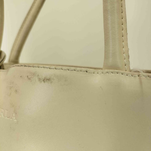 フルラ FURLA イタリア製 ロゴ エンボス レザー トートバッグ レディース