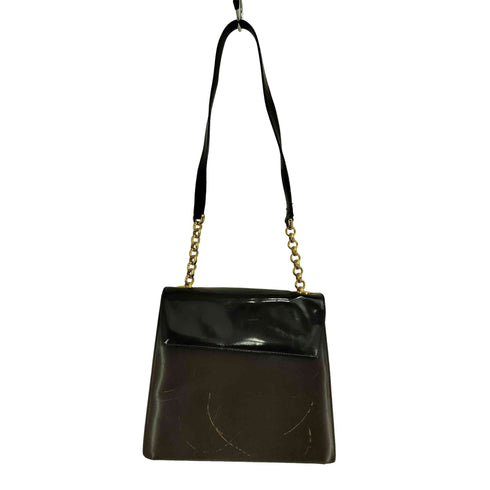 サルヴァトーレフェラガモ Salvatore Ferragamo エナメル切り替えショルダーバック レディース