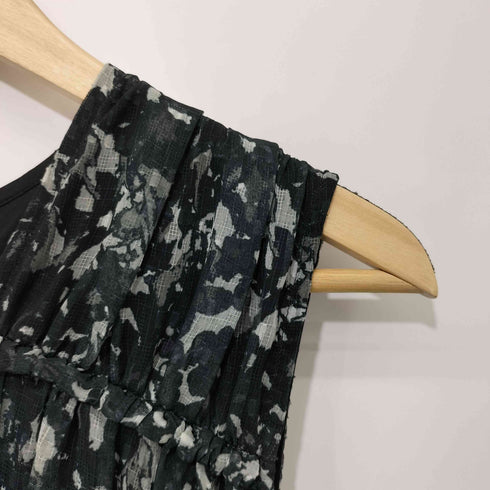 ナチュラルビューティーベーシック NATURAL BEAUTY BASIC 24SS ぼかしフラワーシャーリングワンピース レディース JPN:M