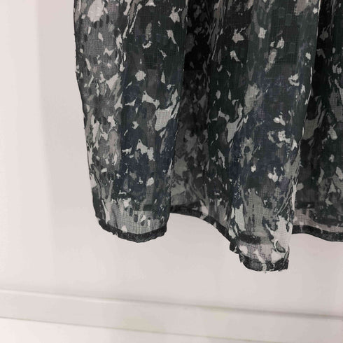ナチュラルビューティーベーシック NATURAL BEAUTY BASIC 24SS ぼかしフラワーシャーリングワンピース レディース JPN:M