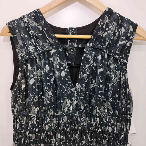 ナチュラルビューティーベーシック NATURAL BEAUTY BASIC 24SS ぼかしフラワーシャーリングワンピース レディース JPN:M