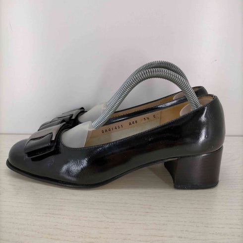 サルヴァトーレフェラガモ Salvatore Ferragamo ヴァラリボン エナメルパンプス レディース US:5.5 5 1/2