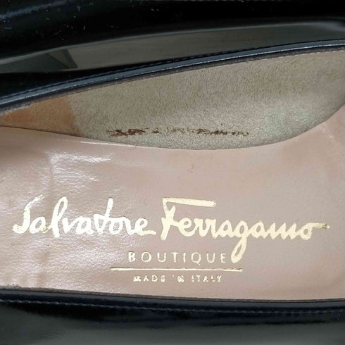 サルヴァトーレフェラガモ Salvatore Ferragamo ヴァラリボン エナメルパンプス レディース US:5.5 5 1/2