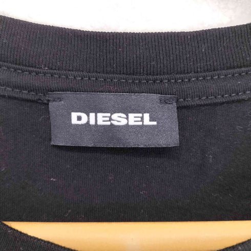 ディーゼル DIESEL フロントロゴパッチ クルーネック 半袖Tシャツ カットソー メンズ JPN:XS