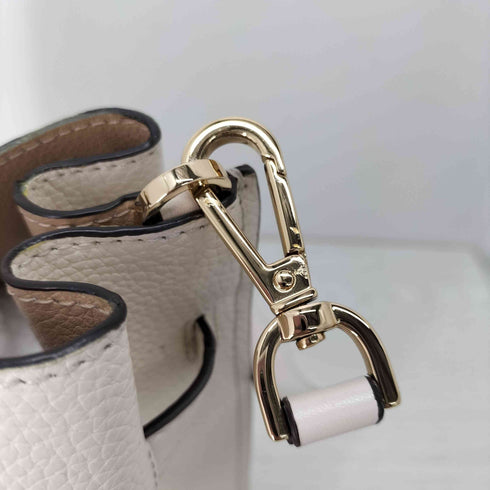 チャールズアンドキース CHARLES&KEITH レザーショルダーバッグ レディース