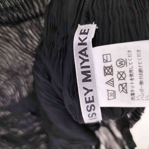 イッセイミヤケ ISSEY MIYAKE 19SS ボトルネック プリーツ S/S カットソー レディース JPN:2