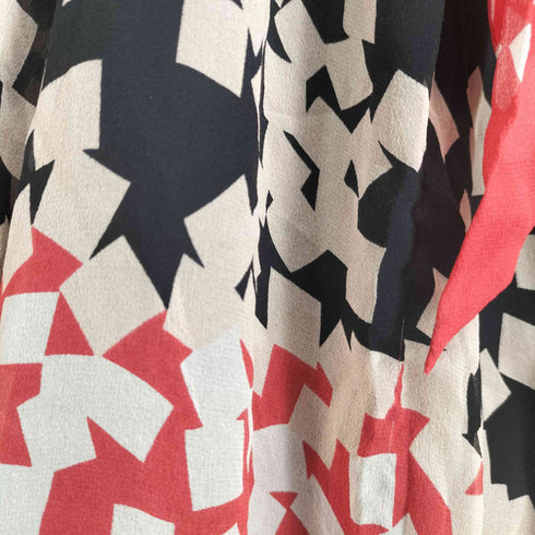 ダイアンフォンファステンバーグ DIANE VON FURSTENBERG シルク100 総柄 シアーパフブラウス ボウタイリボン ブラウス レディース JPN:2