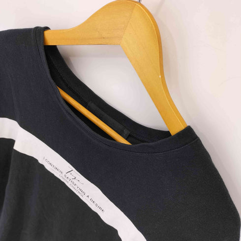 フーガ FUGA フロントプリントS/S Tシャツ メンズ JPN:46