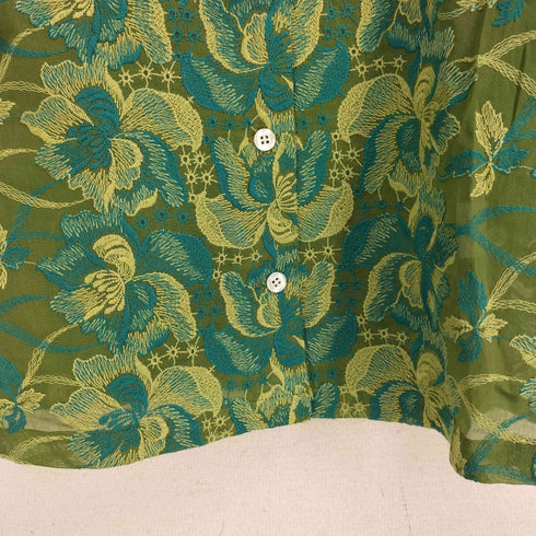 Castle Combe garden カッスルクームガーデン ぼたんの花 シェルボタン 花柄 総刺繍 丸襟 七分袖 エンブロイダリ刺繍 シアーシャツ レディース JPN:M