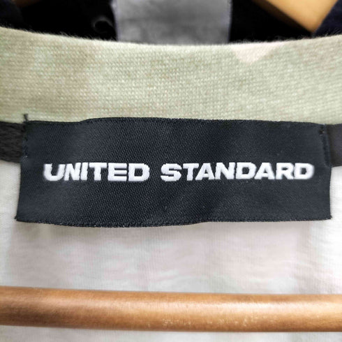 UNITED STANDARD プリント カモ クルーネックTシャツ メンズ import:XL