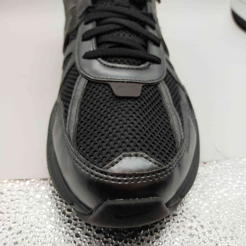 ナイキ NIKE V2K RUN Black and Anthracite ブラック アンド アンスラサイト メンズ JPN:28.5