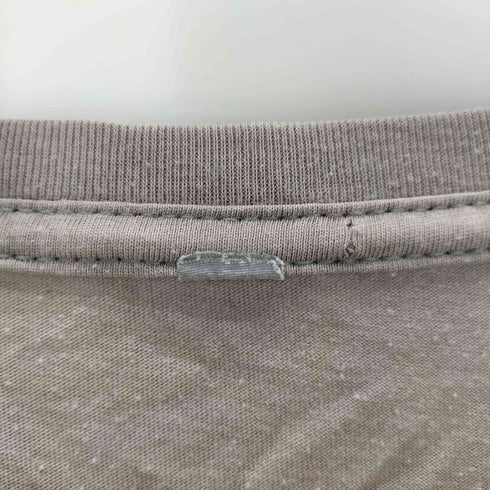 VネックTシャツ メンズ