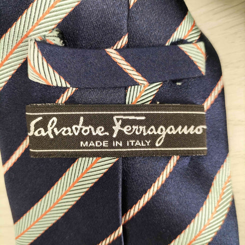 サルヴァトーレフェラガモ Salvatore Ferragamo イタリア製 セルフストライプ シルク ネクタイ メンズ