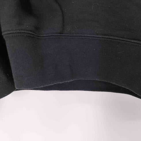 アンディフィーテッド UNDEFEATED フロントラバープリント クルーネックスウェット メンズ import:L