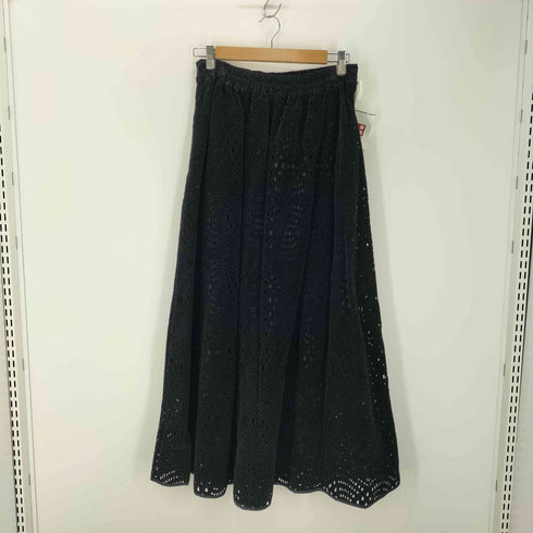 フレンチパヴェ FRENCH PAVE 優美なパンチングカットロングスカート レディース 2L3L