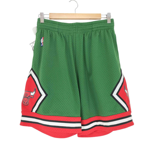 ミッチェルアンドネス mitchell&ness チームロゴハーフパンツ メンズ M