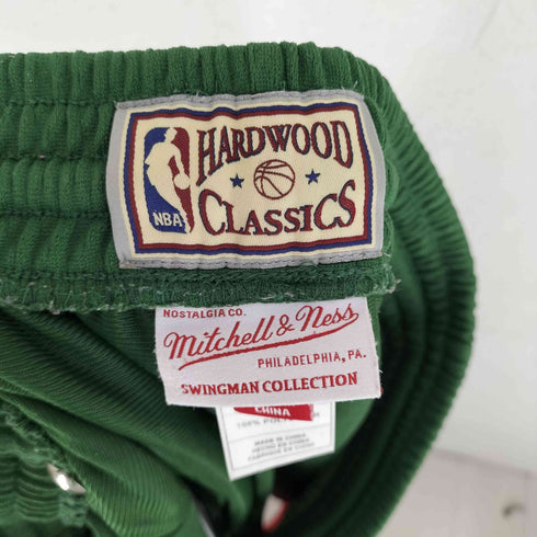 ミッチェルアンドネス mitchell&ness チームロゴハーフパンツ メンズ M