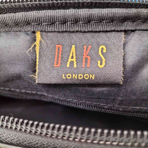 ダックス DAKS レザーショルダーバッグ メンズ
