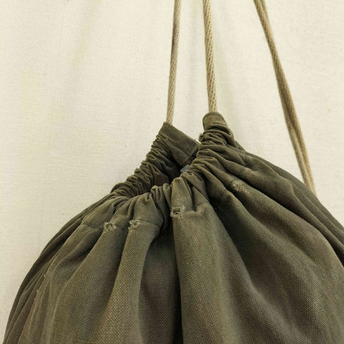 MEN`S BUGGY サイドジップ ショルダーナップサック メンズ