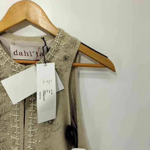 ダリア dahl ia KNIT BEADS VEST レディース FREE