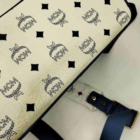 エムシーエム MCM ヴィセトス柄 スタッズ レザーバックパック レディース