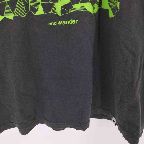 アンドワンダー and wander プリントクルーネックTシャツ メンズ FREE