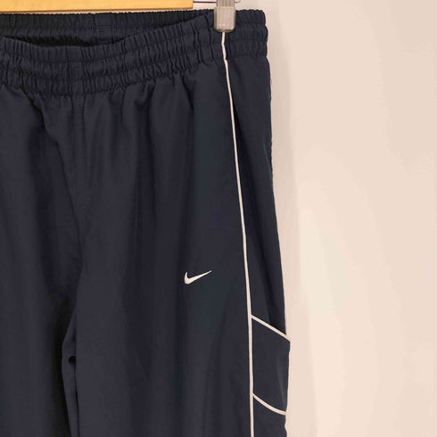 ナイキ NIKE スウッシュ ロゴ 刺繍 サイド パイピング 裾ジップ ナイロン パンツ メンズ JPN:L