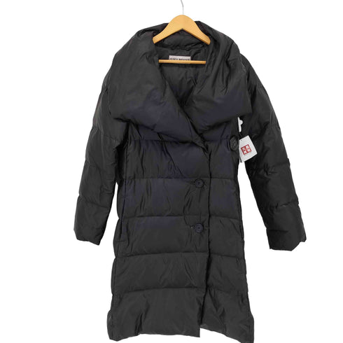 イッセイミヤケ ISSEY MIYAKE 銀タグ デザインカラー ダウンジャケット レディース JPN:3