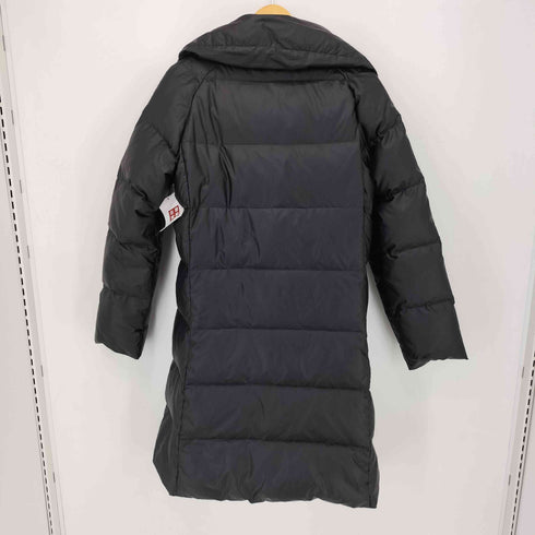 イッセイミヤケ ISSEY MIYAKE 銀タグ デザインカラー ダウンジャケット レディース JPN:3