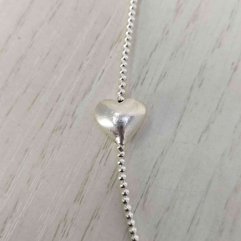 ALY アーリイ SILVER925刻印 ハートチャーム ビーズ デザイン シルバーネックレス レディース