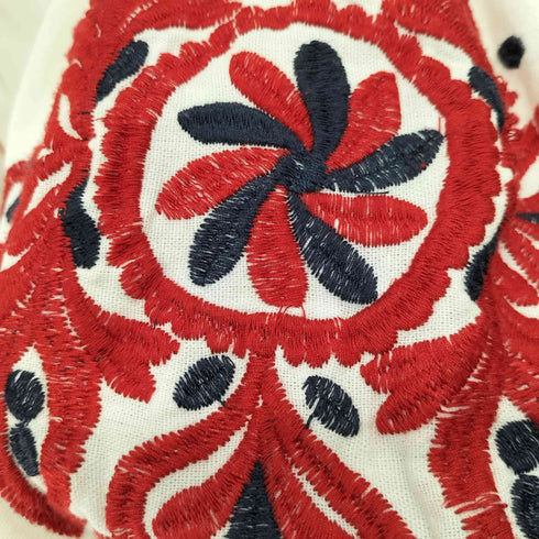 刺繍デザインブラウス レディース