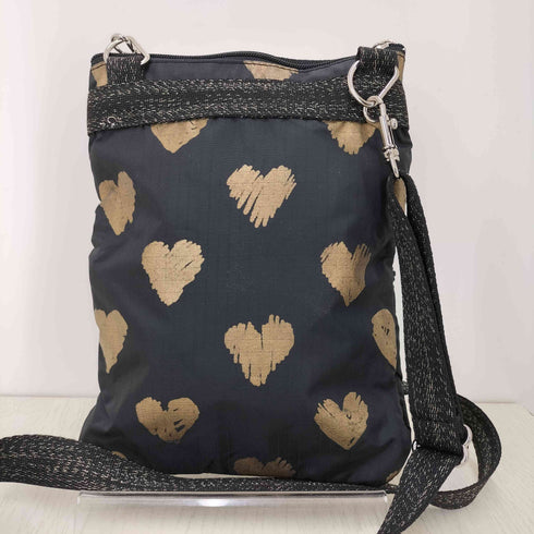 レスポートサック LeSportsac ハートプリント 多段ジップ ショルダーバッグ レディース