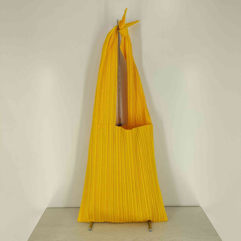 イッセイミヤケ ISSEY MIYAKE プリーツ トートバッグ ハンドバッグ レディース