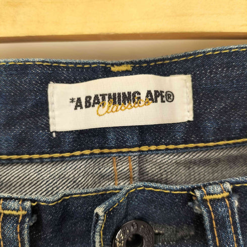 アベイシングエイプ A BATHING APE Classics CITY to CITY STA 刺繍 月桂樹ボタン デニム パンツ メンズ JPN:M